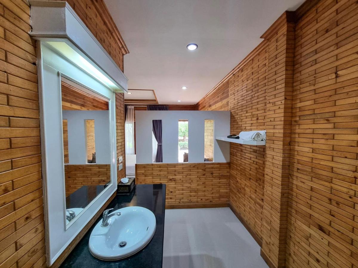 Phuvara Boutique Aonang Ao Nang Exterior foto