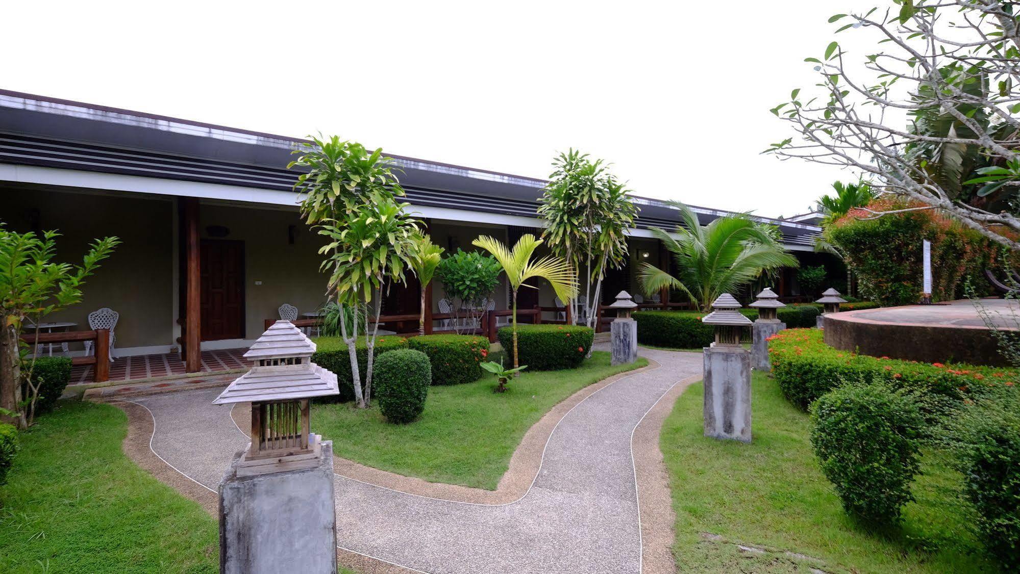 Phuvara Boutique Aonang Ao Nang Exterior foto